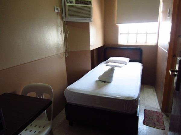 GV Hotel - Masbate Masbate City Buitenkant foto