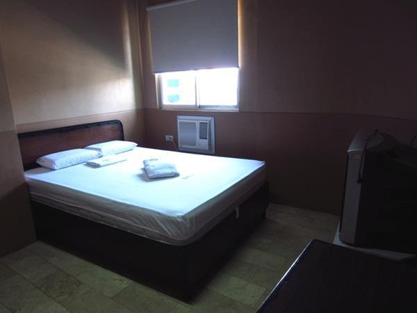 GV Hotel - Masbate Masbate City Buitenkant foto