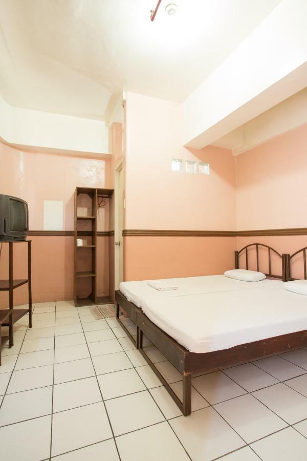 GV Hotel - Masbate Masbate City Buitenkant foto
