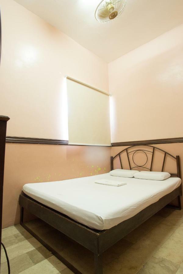 GV Hotel - Masbate Masbate City Buitenkant foto