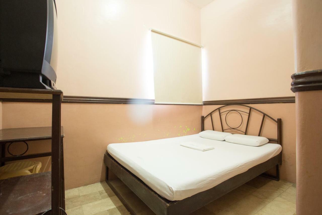 GV Hotel - Masbate Masbate City Buitenkant foto