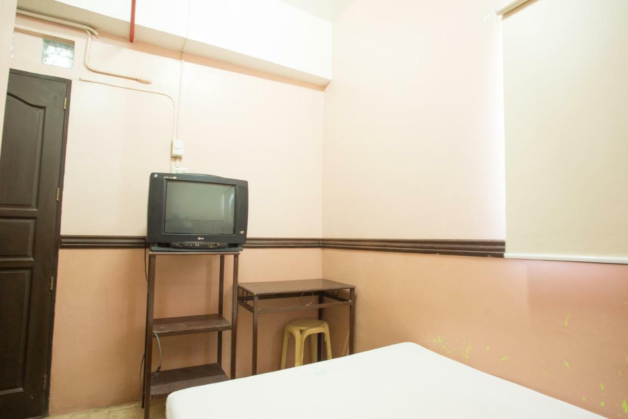 GV Hotel - Masbate Masbate City Buitenkant foto